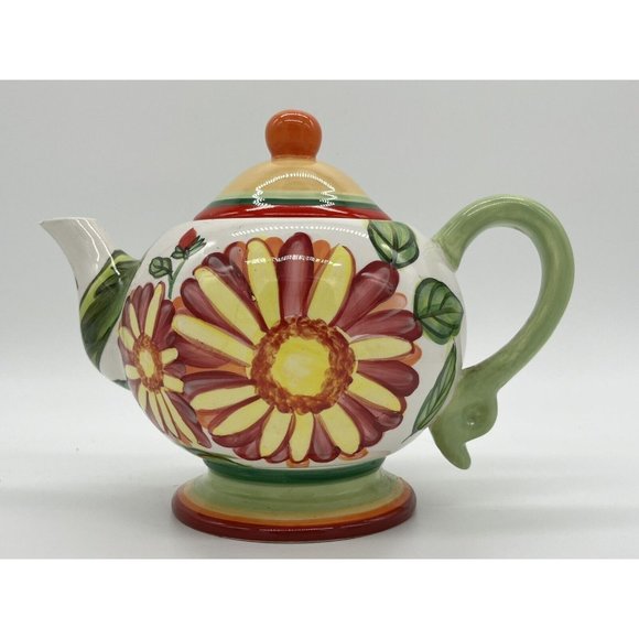 Young's Heartfelt Kitchen Creations Vintage Ceramic Teapot Sunflowers - Picture 1 of 10